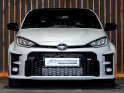 Branco Usado 2022 Toyota Yaris Citadino | € 48.900