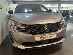 Cinzento Usado 2024 Peugeot 5008 Allure Monovolume | € 32.900 (Bom preço)