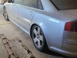 Usado 2004 Audi A8 Sedan | € 4.500