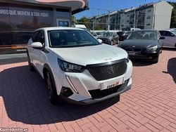 Branco Usado 2021 Peugeot 2008 Active SUV | € 16.500 (Preço justo)