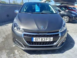 Antracite Usado 2016 Peugeot 208 Citadino | € 8.950 (Preço justo)