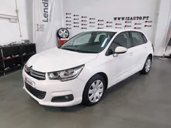 Branco Usado 2017 Citroën C4 Feel Citadino | € 9.990 (Bom preço)