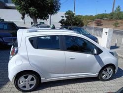 Branco Usado 2012 Chevrolet Spark Citadino | € 5.690 (Preço justo)