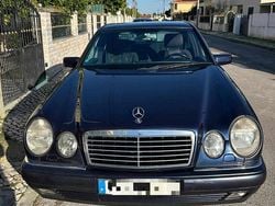 Azul Usado 1997 Mercedes E200 Avantgarde Sedan | € 3.000