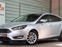 Cinzento Usado 2016 Ford Focus | € 12.500 (Bom preço)