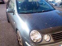 Usado 2005 VW Polo Sedan | € 2.650 (Preço justo)