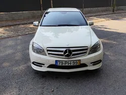 Usado 2010 Mercedes C220 Sedan | € 14.500