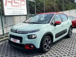 Verde Usado 2017 Citroën C3 PureTech Citadino | € 15.990
