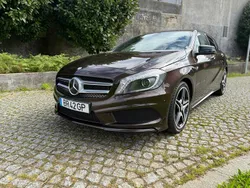 Castanho Usado 2015 Mercedes A200 AMG line | € 17.900