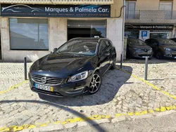 Preto Usado 2016 Volvo V60 Carrinha | € 17.499 (Preço justo)
