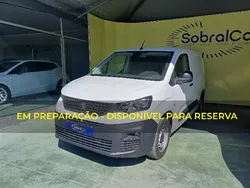 Branco Usado 2021 Peugeot Partner Premium Monovolume | € 17.000 (Preço justo)