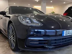 Preto Usado 2017 Porsche Panamera 4 Sedan | € 75.000