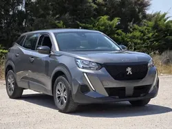 Cinza Usado 2022 Peugeot 2008 Allure SUV | € 19.950 (Preço justo)