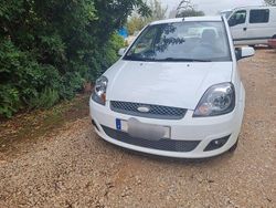 Usado 2008 Ford Fiesta SE | € 1.500 (Preço justo)