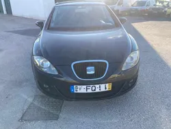 Preto Usado 2008 Seat Leon Citadino | € 4.500