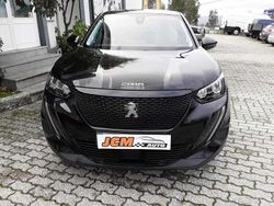 Preto Usado 2021 Peugeot 2008 Active SUV | € 17.500 (Preço elevado)