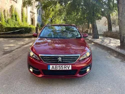 Vermelho Usado 2020 Peugeot 308 Allure Carrinha | € 17.490 (Preço justo)