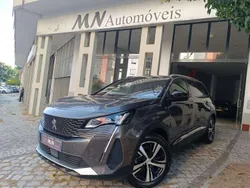 Cinza Usado 2022 Peugeot 5008 GT Monovolume | € 26.750 (Bom preço)
