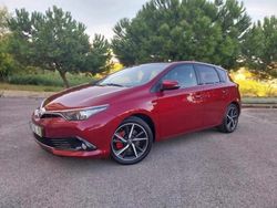 Branco Usado 2017 Toyota Auris Carrinha | € 8.850