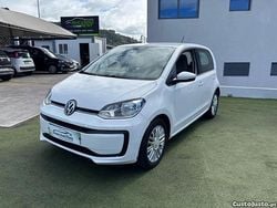 Branco Usado 2018 VW up! Move Citadino | € 14.990