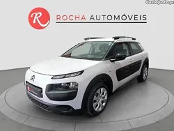 Branco Usado 2017 Citroën C4 Cactus Feel Citadino | € 10.999 (Preço justo)