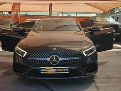 Cinza Usado 2018 Mercedes CLS400 AMG line Sedan | € 58.000