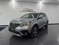Cinza Usado 2019 Peugeot 5008 Allure Monovolume | € 22.900 (Preço justo)