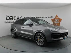 Cinzento Usado 2019 Porsche Cayenne Turbo S SUV | € 127.750