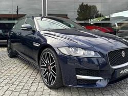 Azul Usado 2019 Jaguar XF R-Sport Sedan | € 31.000 (Preço justo)
