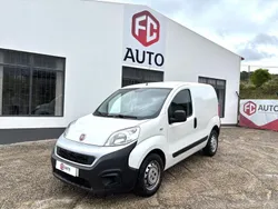 Branco Usado 2020 Fiat Fiorino Monovolume | € 9.250 (Bom preço)
