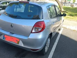 Usado 2010 Renault Clio III Sedan | € 3.150