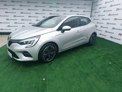 Cinzento Usado 2020 Renault Clio V | € 13.990 (Preço justo)