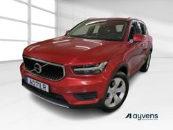 Vermelho Usado 2022 Volvo XC40 Momentum SUV | € 30.600 (Preço justo)
