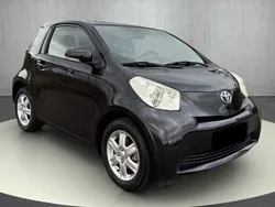 Preto Usado 2009 Toyota iQ Citadino | € 7.750 (Preço justo)