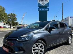 Cinzento Usado 2021 Renault Clio V LIMITED Carrinha | € 13.900 (Preço justo)