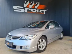 Cinzento (metalizado) Usado 2007 Honda Civic Executive Sedan | € 8.750 (Caro)