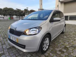 Cinzento Usado 2014 Skoda Citigo Citadino | € 4.490