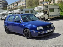 Azul Usado 1997 VW Golf III | € 1.900