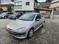 Cinza Usado 1999 Peugeot 206 | € 1.500 (Bom preço)
