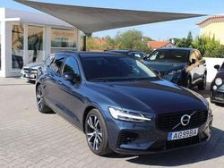 Cinzento Usado 2021 Volvo V60 Carrinha | € 29.500 (Preço justo)