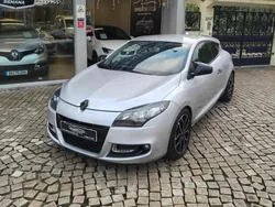 Cinzento Usado 2012 Renault Mégane III Coupé | € 9.250 (Bom preço)
