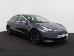 Cinzento Usado 2019 Tesla Model 3 Sedan | € 27.990 (Preço justo)