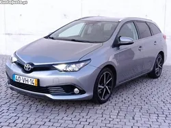 Cinza Usado 2018 Toyota Auris Carrinha | € 15.490 (Preço justo)