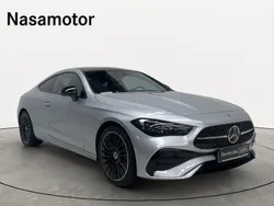 Cinzento claro metalizado Usado 2024 Mercedes 220 Coupé | € 69.800