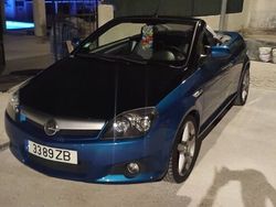 Usado 2004 Opel Tigra | € 3.500