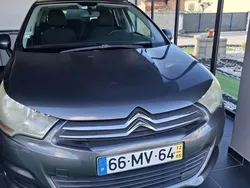 Usado 2012 Citroën C4 Attraction Sedan | € 6.600 (Preço justo)