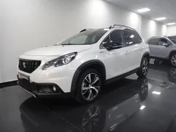 Branco Usado 2017 Peugeot 2008 GT-line SUV | € 11.500 (Bom preço)