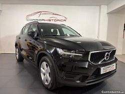 Preto Usado 2022 Volvo XC40 Momentum SUV | € 22.500