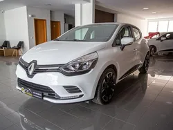 Branco Usado 2019 Renault Clio IV Zen | € 9.400 (Bom preço)