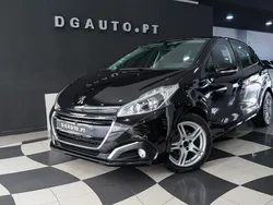Preto Usado 2019 Peugeot 208 Active Citadino | € 11.490 (Bom preço)